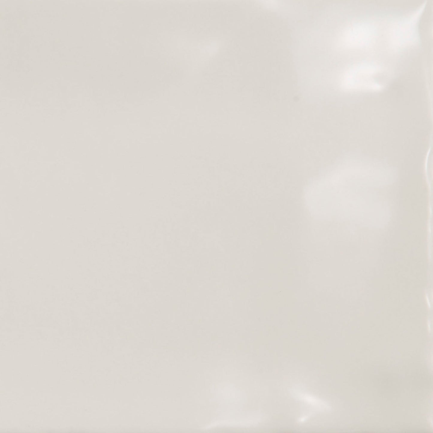 Cream Gloss - Crafted Smooth Ceramic Wall Tile