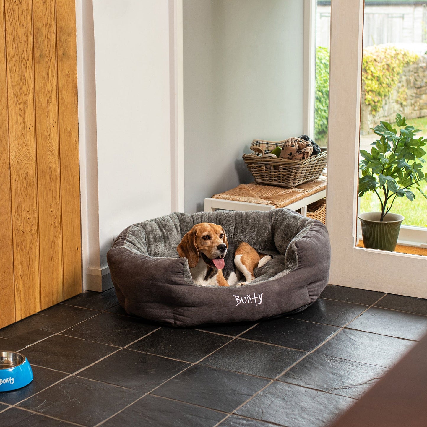 Bunty Polar Dog Bed